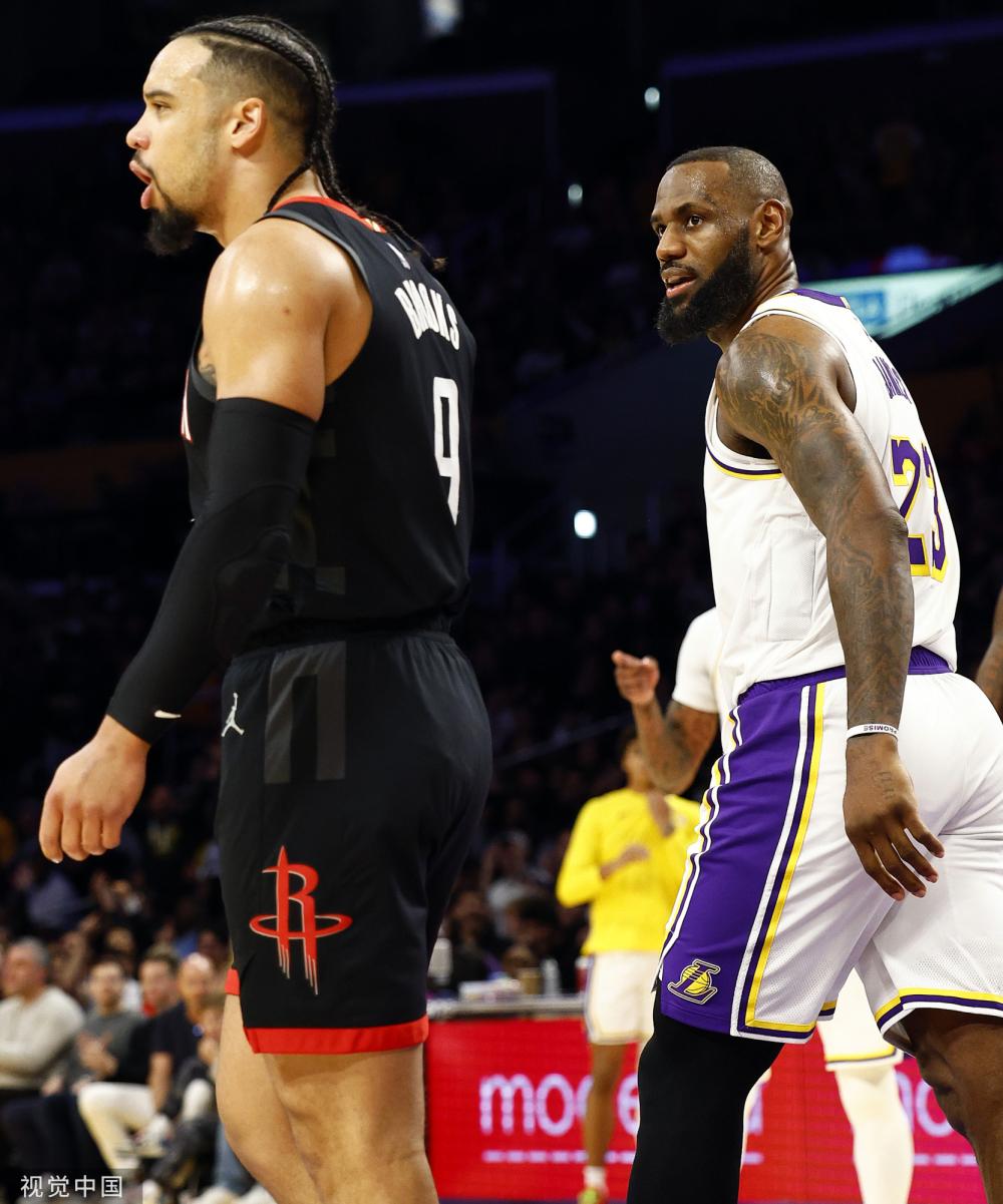 球队表现 球队表现